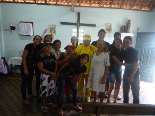Jovens Interact promovem celebra&ccedil;&atilde;o da Palavra e caf&eacute; da manh&atilde; para idosos.(Imagem:FlorianoNews)