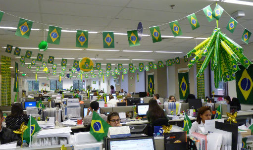 Liberação de funcionário não é obrigatória para jogos da Copa