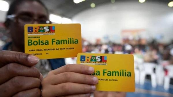 Bolsa Família: Programa atinge maior valor de auxílio da história