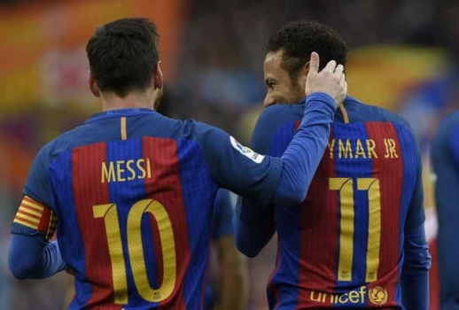 Messi abre portas para Neymar, mas diz que retorno é complicado