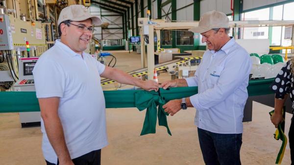  Durante inaugura&ccedil;&atilde;o de algodoeira, Rafael destaca import&acirc;ncia da agroind&uacute;stria para gera&ccedil;&atilde;o de emprego.(Imagem:Divulga&ccedil;&atilde;o)