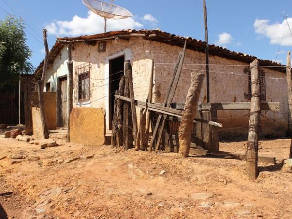 Casa do adolescente em Castelo do Piau&iacute;.(Imagem:Patr&iacute;cia Andrade/G1)