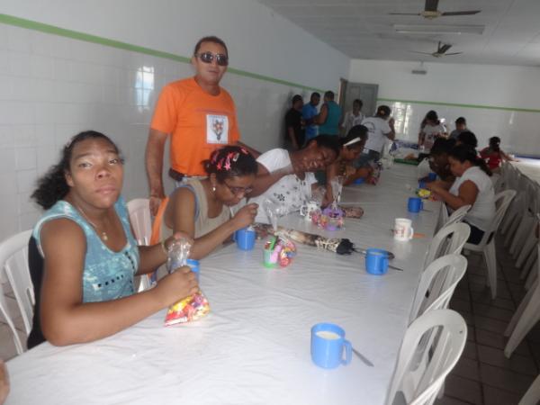 Festa da P&aacute;scoa &eacute; antecipada pelos alunos da APAE de Floriano.(Imagem:FlorianoNews)