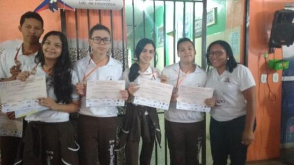 Alunos da Escola Pequeno Pr&iacute;ncipe conquistam medalhas na Olimp&iacute;ada Brasileira de Astronomia.(Imagem:EPP)