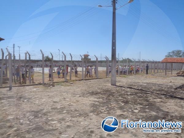Internos da Penitenci&aacute;ria Gon&ccedil;alo de Castro Lima participam de atividades sociais.(Imagem:FlorianoNews)