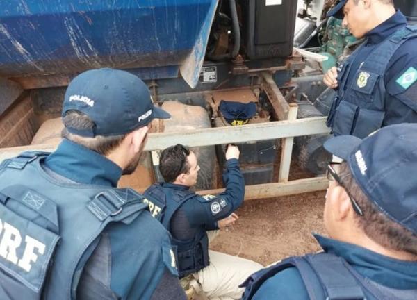 PRF autua 13 caminhoneiros por crime ambiental durante opera&ccedil;&atilde;o contra polui&ccedil;&atilde;o no Piau&iacute;.(Imagem:Divulga&ccedil;&atilde;o /PRF-PI)