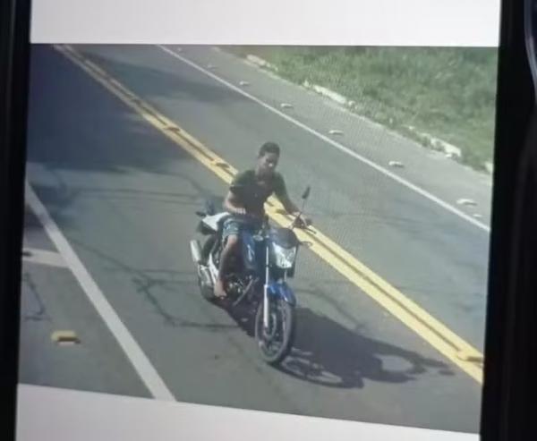 Mototaxista &eacute; assassinado e tem moto roubada por assaltante que se passou por passageiro, em Parna&iacute;ba.(Imagem:Reprodu&ccedil;&atilde;o)