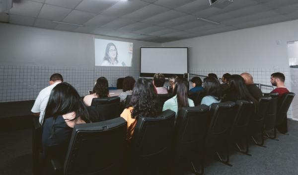Seduc realiza formação com equipes multiprofissionais para aprimorar atendimento nas escolas(Imagem:Ascom Seduc)
