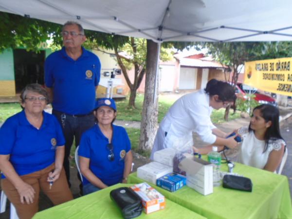 Rotary Club Barão de Grajaú arrecada alimentos em ação social