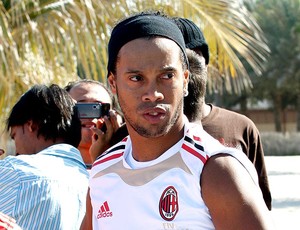 Novela Ronaldinho Gaúcho esquenta com novos rumores