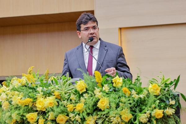 Na Alepi, governador destaca redução de homicídios e recuperação de celulares roubados