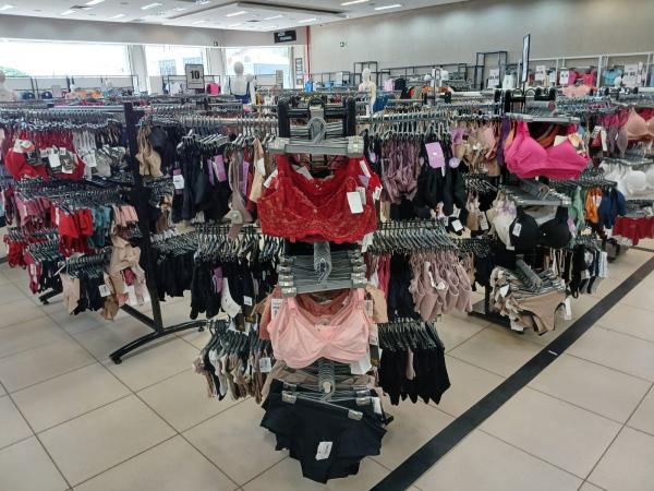 Armazém Paraíba de Floriano oferece grandes ofertas no setor de moda e casa(Imagem:FlorianoNews)
