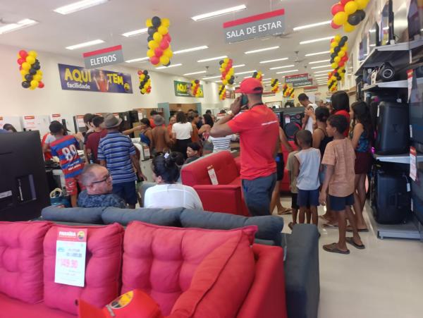 Armazém Paraíba reinaugura loja ampliada e modernizada em Francisco Ayres(Imagem:FlorianoNews)
