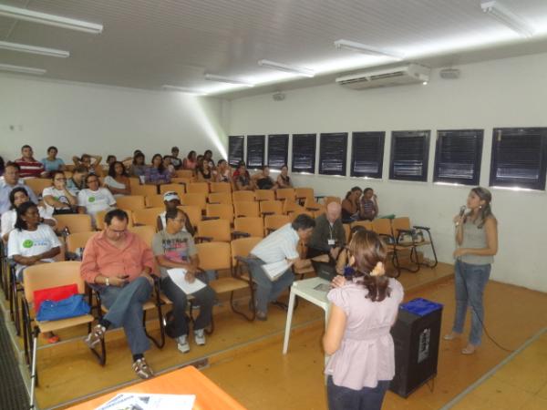 Realizada I Confer&ecirc;ncia Regional dos Diretos da Pessoa com Defici&ecirc;ncia em Floriano.(Imagem:FlorianoNews)