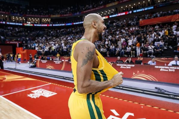 Entrada de Marquinhos foi decisiva na virada.(Imagem:Divulga&ccedil;&atilde;o/FIBA)