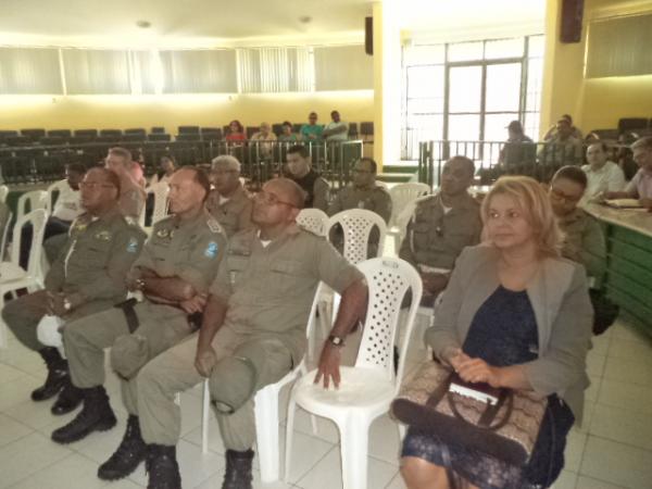 Polícia Militar apresenta Projeto Núcleo Comunitário de Segurança.(Imagem:FlorianoNews)
