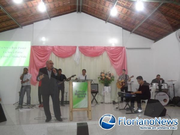  Igrejas evang&eacute;licas comemoraram o Dia do Pastor em Floriano.(Imagem:FlorianoNews)