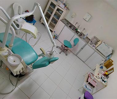 CRO fecha 4 consultórios e notifica outros 7 em Luís Correia