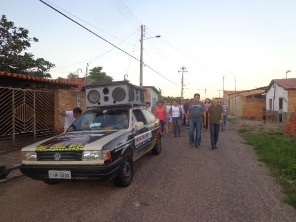 Professores da rede estadual de ensino decidem manter greve em Barão de Grajaú.(Imagem:FlorianoNews)