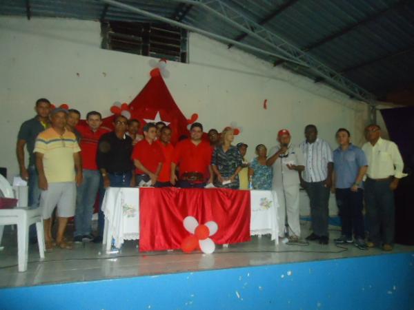 PT reúne militância e simpatizantes para comemorar 36º aniversário do partido