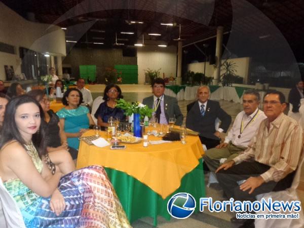 Clubes de Rotary de Floriano empossam nova presid&ecirc;ncia.(Imagem:FlorianoNews)