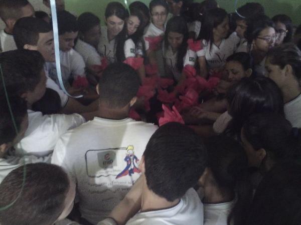 Alunos da Escola Pequeno Príncipe participam de preparação para Enem.(Imagem:EPP)