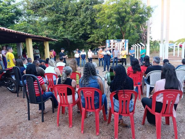 Inaugura&ccedil;&atilde;o de po&ccedil;o artesiano leva mais qualidade de vida ao povoado Bem Quer.(Imagem:FlorianoNews)