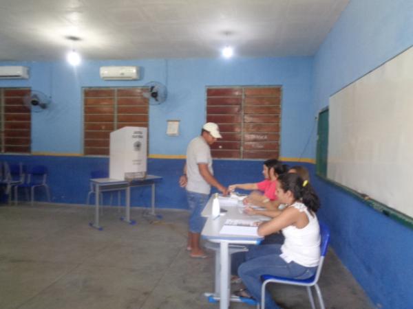 Floriano registra manh&atilde; de vota&ccedil;&atilde;o tranquila.(Imagem:FlorianoNews)