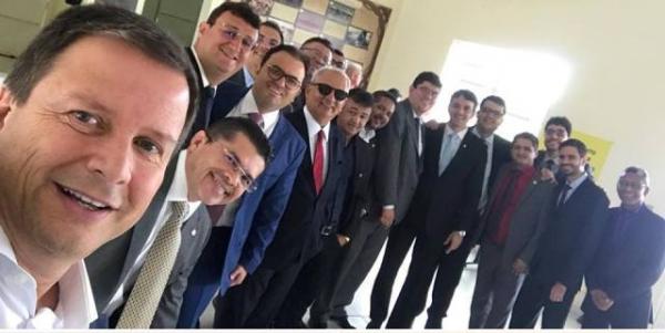 Em viagem ao Maranhão, presidente Nacional da OAB passa por Floriano.(Imagem:Reprodução/Facebook)