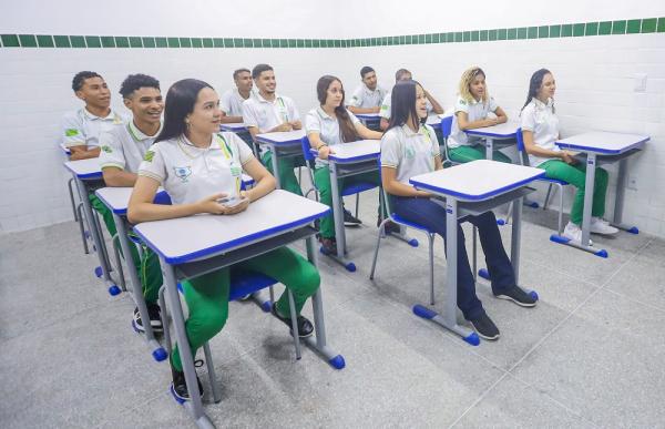 Semana Presente marca início do ano letivo nas escolas da rede estadual a partir desta segunda (5)