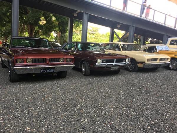  Autom&oacute;veis que estar&atilde;o dispon&iacute;veis durante exposi&ccedil;&atilde;o em estacionamento de shopping de Teresina.(Imagem: Arquivo Pessoal )