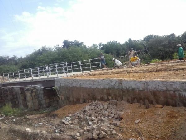 Constru&ccedil;&atilde;o da ponte do bairro Taboca entra na fase final.(Imagem:FlorianoNews)