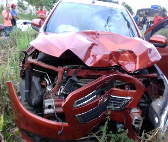 Acidente na BR 343 em Teresina deixa motociclista gravemente ferido