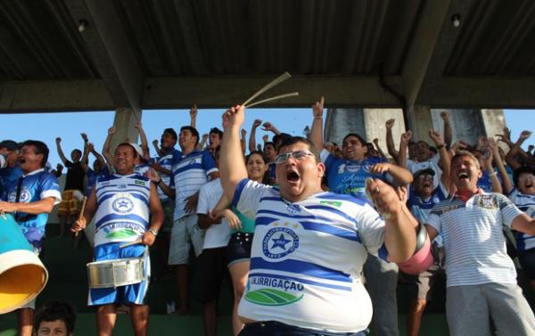 Desempenho do Parnahyba na S&eacute;rie D levantou a torcida e garantiu duas vagas na Copa do Brasil do pr&oacute;ximo ano.(Imagem:Renan Morais)
