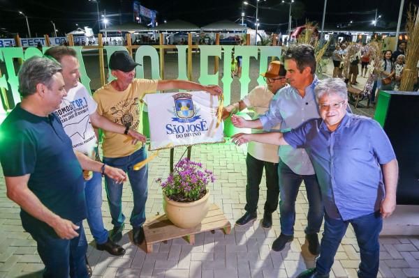 Ciro Nogueira cumpre agenda na regi&atilde;o Norte do Piau&iacute; e inaugura obras. (Imagem:Ascom)
