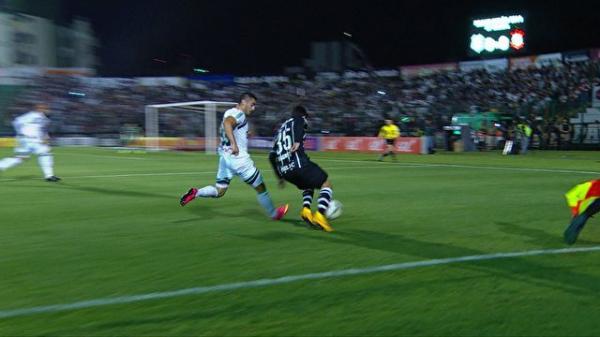 Pacotão do Corinthians: trapalhadas, vacilo da zaga e castigo no final
