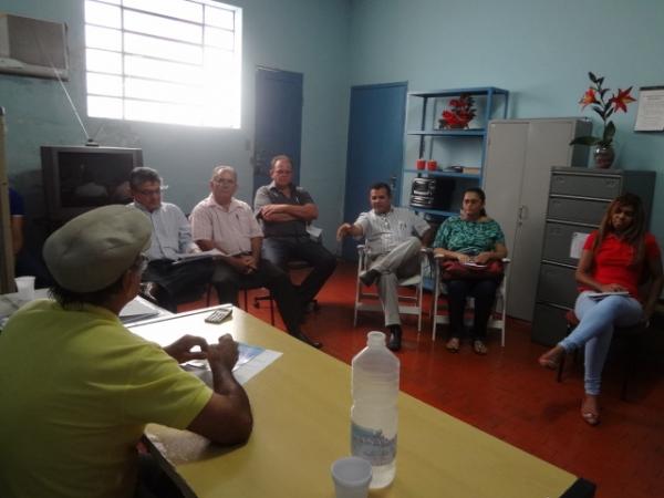 Sindicato dos Comerci&aacute;rios realiza reuni&atilde;o com a categoria.(Imagem:FlorianoNews)