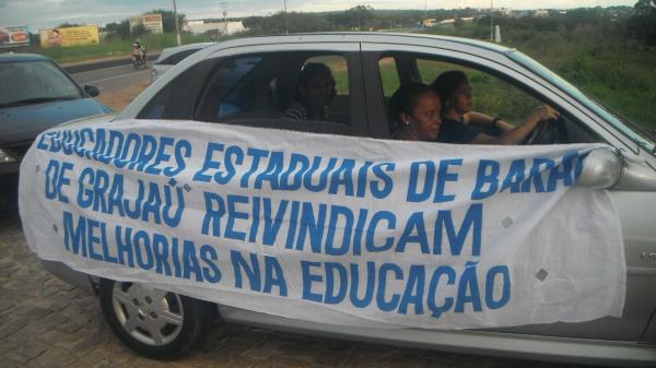 Profissionais da educação realizam ato público em Barão de Grajaú.(Imagem:FlorianoNews)