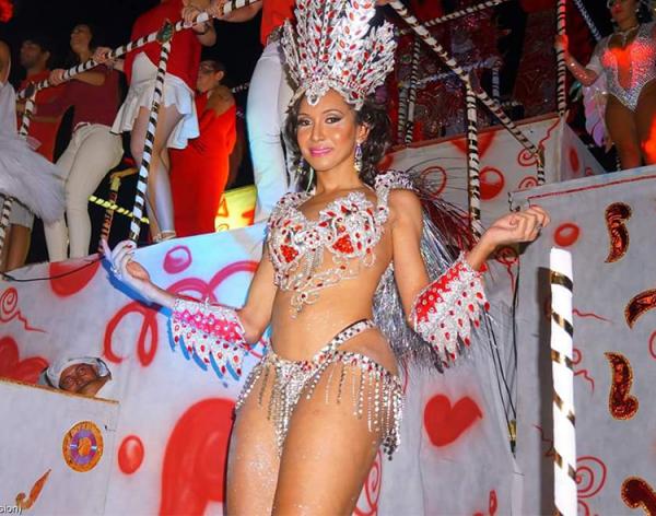 Taciane Pires(Imagem:Divulga&ccedil;&atilde;o)