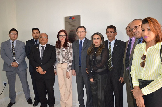 Inaugurada sala da OAB em Floriano