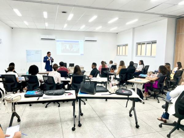 Secretariado de Floriano participa do workshop