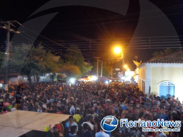 Anivers&aacute;rio de Floriano foi comemorado com festa dan&ccedil;ante.(Imagem:FlorianoNews)