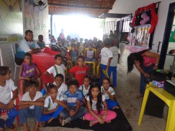 Dia da Consciência Negra é celebrado na Escola Municipal Binu Leão