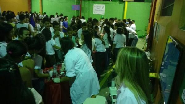 Escola Pequeno Pr&iacute;ncipe realiza Feira de Ci&ecirc;ncias com alunos do Ensino Fundamental II.(Imagem:EPP)