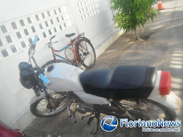 PM apreende moto suspeita de ser produto de furto em Floriano.(Imagem:FlorianoNews)