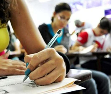 Prazo para isenção da taxa de inscrição do Enem começa na segunda-feira