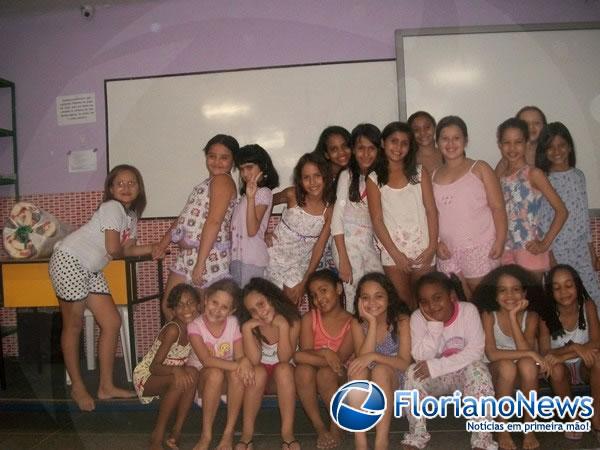 Escola Pequeno Pr&iacute;ncipe encerrou ano letivo com III Noite do Pijama.(Imagem:FlorianoNews)