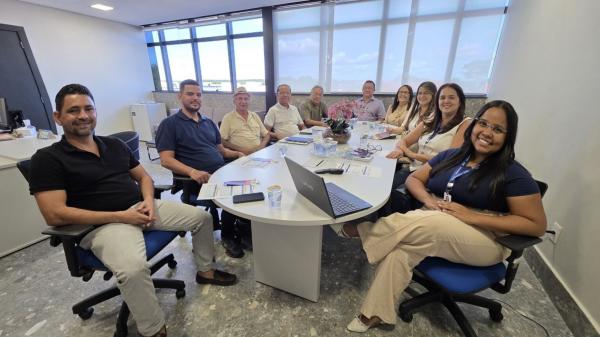 Sesc fortalece di&aacute;logo com empres&aacute;rios durante reuni&atilde;o com o SICOMFLOR em Floriano(Imagem:Divulga&ccedil;&atilde;o)