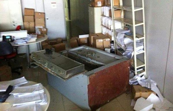 Interior da ag&ecirc;ncia ficou totalmente revirado.(Imagem:Divulga&ccedil;&atilde;o/Banco do Nordeste)