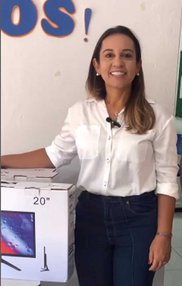 Claudim&ecirc; Lima, prefeita de Bar&atilde;o de Graja&uacute;(Imagem:Reprodu&ccedil;&atilde;o/Instagram)
